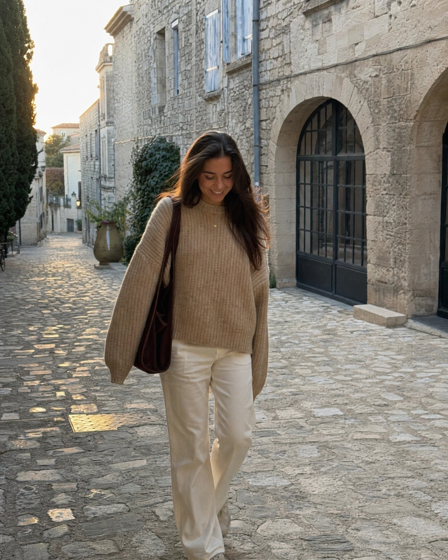 Cliente Cesaires en pull tricot